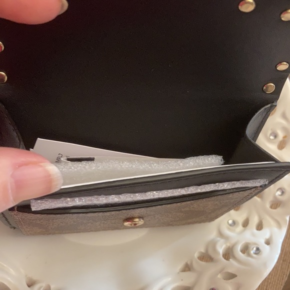 Coach Georgie Wallet In Colorblock Signature Canvas With Rivets - Picture 6 of 6